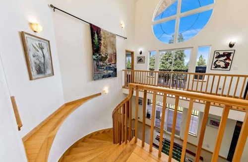 Truckee Cabin | Beautiful View, Trails Nearby, Bunk Beds, Free Ev Charger, Games, Weber BBQ and Big Deck