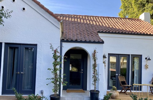 West Hollywood House | Beautifully Upgraded West Hollywood Home