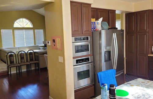 Cambrian Community House | BED ROOM 3: SMALL AND CUTE: BEST FOR 1 GUEST:
