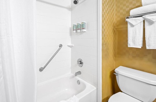 North Fremont Street Hotel | Best Western De Anza Inn