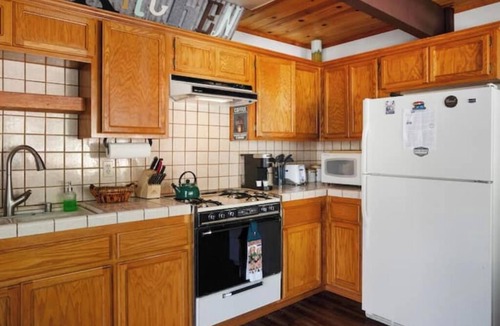 Peter Pan Cabin | Big Bear RnR: Escape from Suburbia