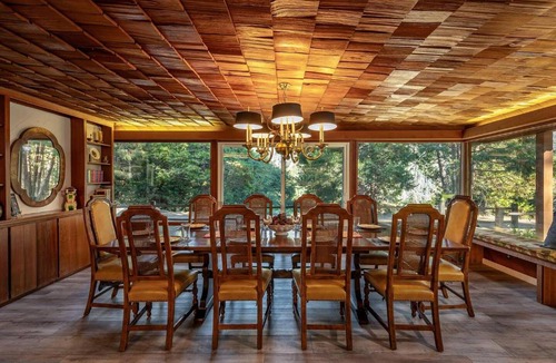 Springville House | Big+Little Nelson Chalets | Hot Tub | Game Room