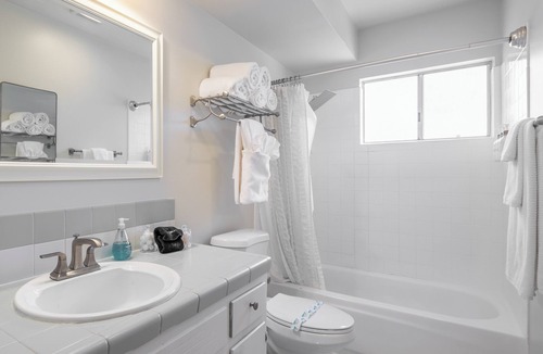 Clairemont Mesa West House | BigE Beach Bungalow