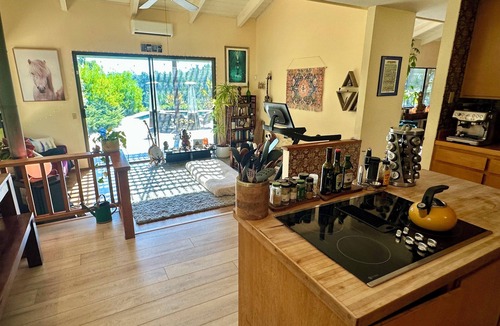 Freestone House | Bohemian Wine County Sanctuary on 4 acres in Sonoma County