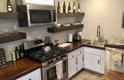 Templeton Cottage | Boutique Living at Cozy Blue | Modern Wine Country