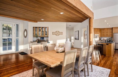 Gearhart House | Breathtaking Panoramic Ocean and Views on Gearhart Golf Links, Huge Deck, Game Room, Fire Table