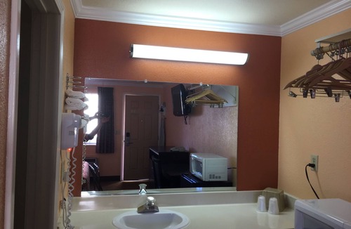 Old Mountain View Hotel | Budget Motel