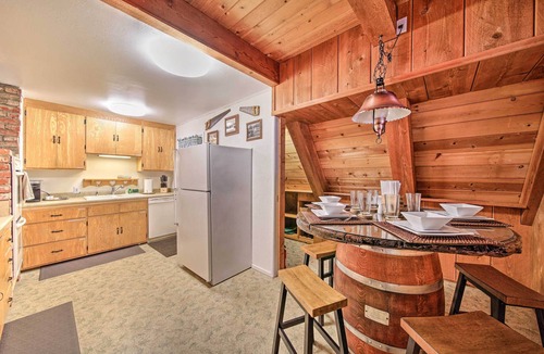 Trinity Center Cottage | Cabin Hideaway < 1 Mi to Trinity Lake: Hike & Fish