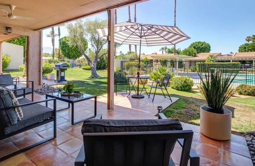 Rancho Palmeras Villa | Cali Desert Life - Pool, Golf Cart, Tennis, Bikes