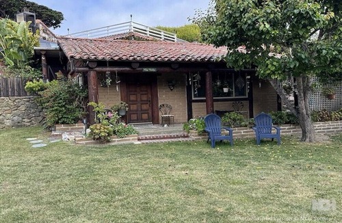 Hatton Fields Cabin | Carmel Cozy Cabin, close to everything Carmel!