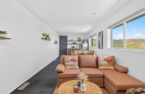 Malibu Apartment | Casa Azurelee by Oraklus