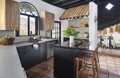 Palm Desert House | Casa Tierra · Bobby Berk's Designed Desert Estate