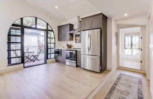 Upper East Apartment | Casa Valerio Unit 8 - Three Bedroom Apartment, Sleeps 6