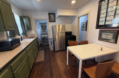 McManus House | Charming 1-bedroom house in Culver City