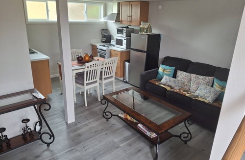 Walnut Valley Apartment | Charming 1-bedroom apartment with AC, WiFi in West Covina