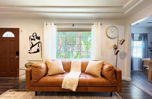 Ladera Heights House | Charming 3BR Spot Near LAX, SoFi and Forum