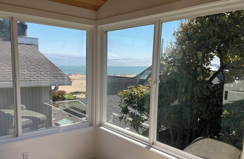 Seabright House | Charming beach getaway steps from the beach with ocean views