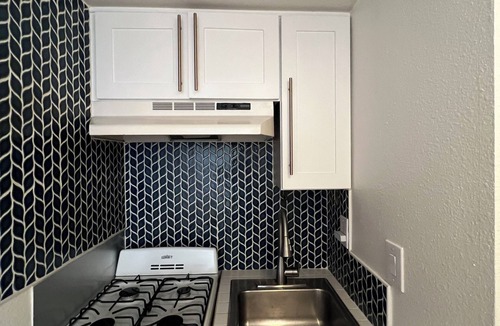 San Clemente Apartment | Charming Beachside Studio – Walk to Beach, Coffee & Wedding Venues
