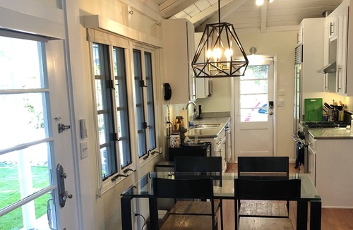 Warm Sands House | Charming & beautiful bungalow - walk to downtown