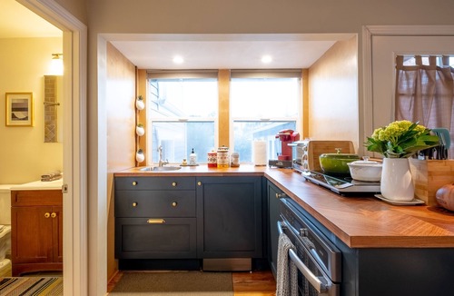 Normal Heights Apartment | Charming cottage near Adams with rooftop deck