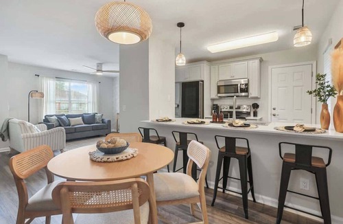 Whitemarsh Island House | Charming Dog-Friendly Retreat, 10 Mins to Beach