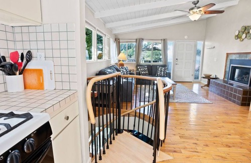 Rio del Mar House | Charming Home, Close walk to the Beach
