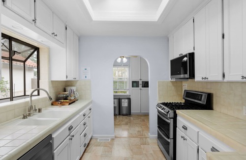Kensington House | Charming Kensington Retreat Near Balboa Park & Downtown