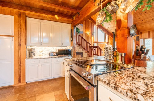 Brookings House | Charming Retreat with Scenic Views and Cozy Vibes