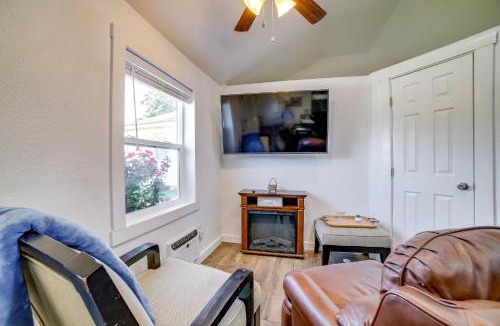 Sparks House | Charming Sparks Escape about 3 Mi to Dtwn Reno!