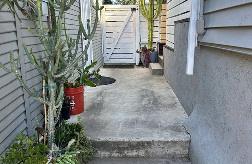 La Mesa Apartment | Charming studio in delightful La Mesa with WiFi, AC and Deck