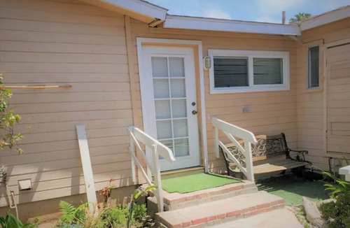 Townsite Cottage | Cheerful,quiet, 2bd 1 bath home + patio, pool, , walk to beach