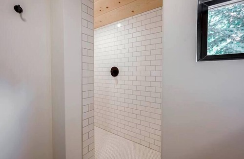 Nevada City Cabin | Chestnut Cottage at Piety Hill Cottages