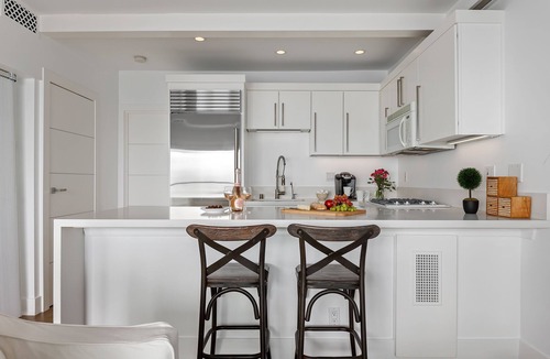 Montecito House | Chic and Blissful Beachfront Home Right on Miramar Beach!