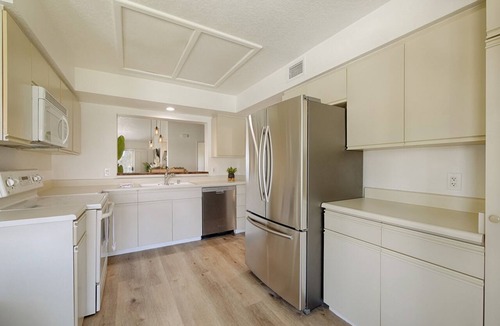 Palm Desert Condo | Chic & Elegant Golf Course Condo
