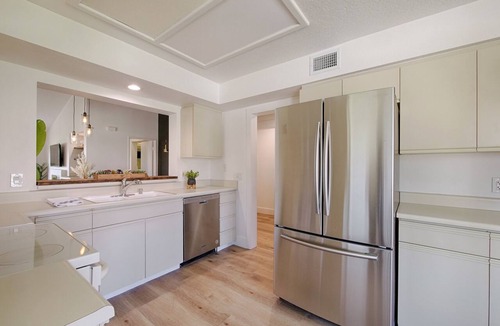 Palm Desert Condo | Chic & Elegant Golf Course Condo