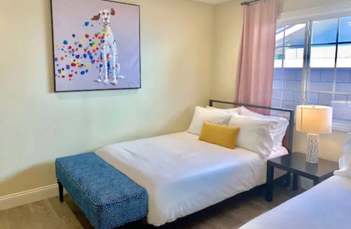 Westminster House | Chic Master Bdrm w/ Private Bath and Entry