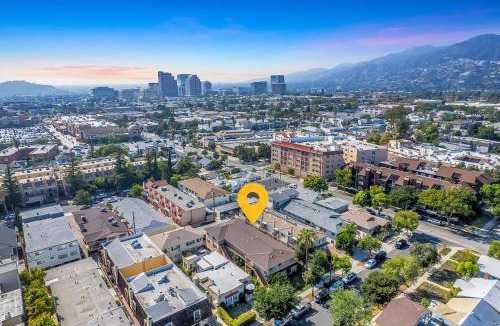 Citrus Grove House | Chic Walkable Downtown Apt Near Americana