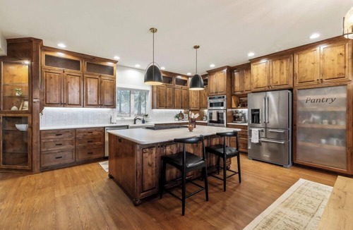 Chiloquin House | Chiloquin Ridge River Retreat | Riverfront Near Crater Lake Kayaks Fireplace