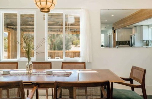 Joshua Tree House | Cielito Lindo 5 Min to JT Park, Hot Tub, Views