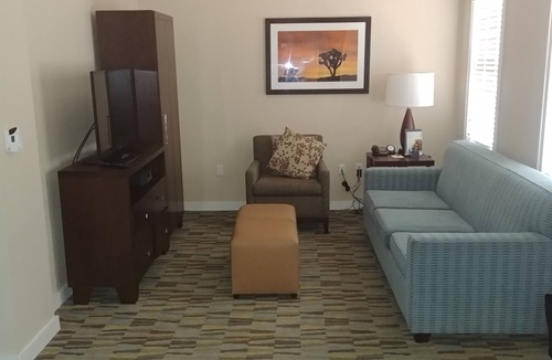 Palm Desert Villa | COACHELLA WEEK 1&2 FOR UP TO 4 ADULTS SM 1 BDRM