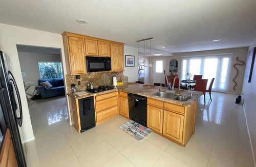 Silver Strand House | Coastal Retreat at Silver Strand Beach Channel Islands