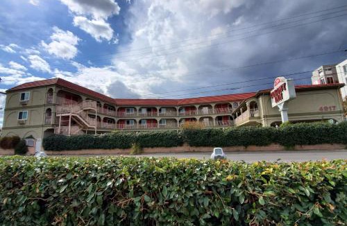 NoHo Arts District Hotel | Colony Inn - North Hollywood - Hotel Near Universal Studios