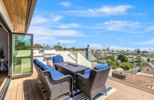 Ventura House | Combo Homes Ocean Views Patios Walk 2 Downtown