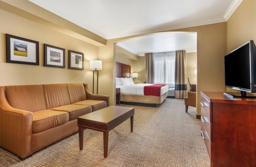 Pacific Hotel | Comfort Inn Arcata - Humboldt Area