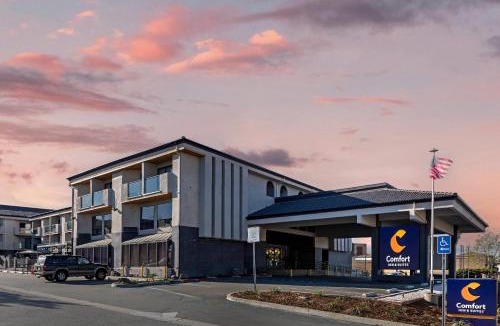 Lake Forest Hotel | Comfort Inn & Suites Irvine Spectrum