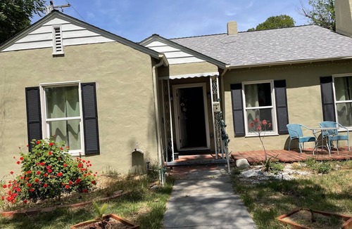 Stockton House | Comfy Private and Safe Studio near University and Victory Park
