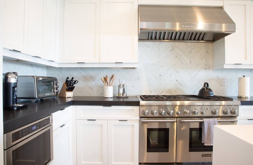 Carlsbad House | Contemporary Tamarack Getaway: Ocean Views & Spa!