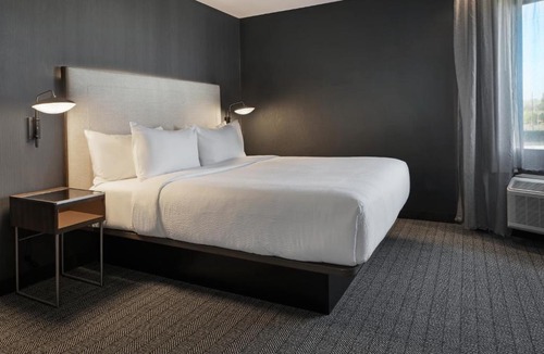Chino Hills Hotel | Courtyard by Marriott Chino Hills