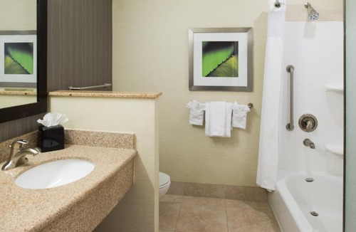 Hesperia Hotel | Courtyard by Marriott Victorville Hesperia