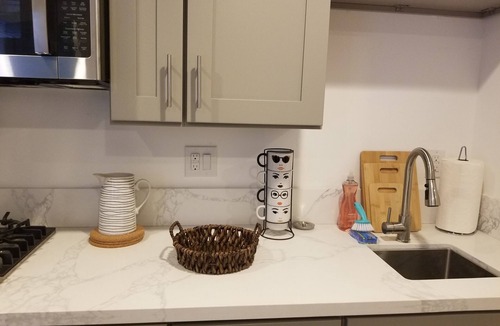 Silver Strand House | Cozy 1-Bed near Silver Strand Beach
